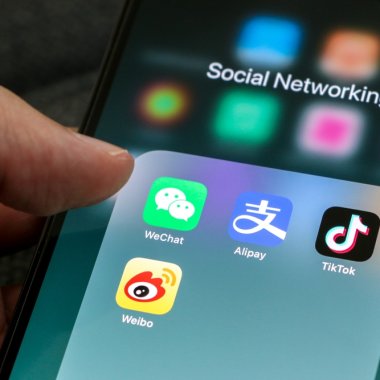 China: influencerii care dau sfaturi medicale sau financiare trebuie să aibă diplome