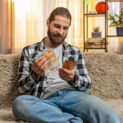 FinMinds: The Money Paradox. Conferința unde tinerii vorbesc despre bani și bursă