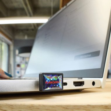 Stickul USB-C de 1 TB mai mic decât orice ai văzut până acum pe piață