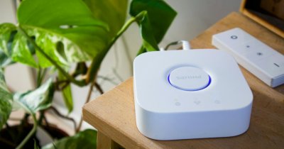 Philips îşi face revenirea în zona smartphone-urilor şi tabletelor: detalii despre un prim model