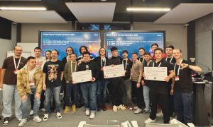 Zece echipe de studenți s-au întrecut la București pentru a construi Agenții AI ai viitorului