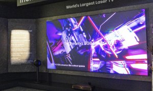 Hisense adaugă o nouă "culoare" pixelilor din televizoarele sale. Ce înseamnă RGB MiniLED evo? | <span class="title-highlight">CES 2026 Las Vegas</span>