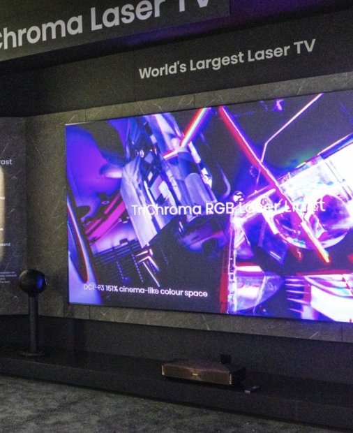 Hisense adaugă o nouă "culoare" pixelilor din televizoarele sale. Ce înseamnă RGB MiniLED evo? | <span class="title-highlight">CES 2026 Las Vegas</span>