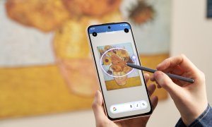 Smartphone-ul care îți transformă ecranul într-unul ca de eReader cu un singur buton | <span class="title-highlight">CES 2026 Las Vegas</span>