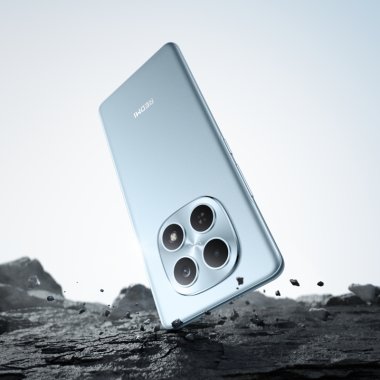 Xiaomi lansează Redmi Note 15 în România: prețuri de la 999 lei și camere de până la 200MP