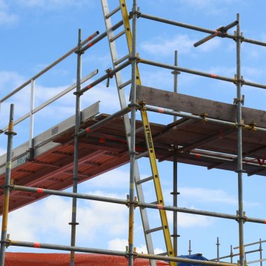 Întotdeauna în siguranță: Securitate 24/7 pentru șantierele din România