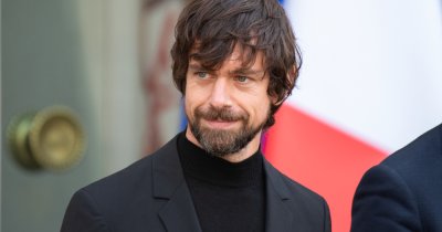 Cum se dau afară 4.000 de angajați din 10.000 în Silicon Valley. Atunci când business-ul e profitabil