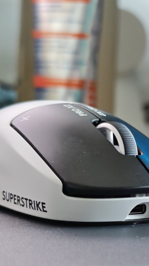 REVIEW Logitech Pro X2 SuperStrike: te face mai rapid în jocuri video, dar și mai bun?