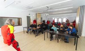 Când tehnologia te bagă în „ceață” pe munte. Salvamont: turiștii folosesc AI pentru trasee și ajung în pericol