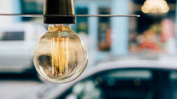 Top 6 factori care schimbă modul în care funcționează piața de energie