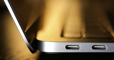 Este oficial: laptopurile vândute în UE trebuie să folosească încărcare cu USB-C