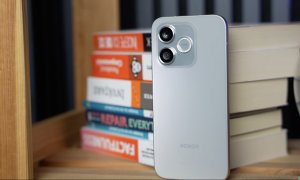 REVIEW Ce trebuie să aibă un telefon ieftin și bun în 2026? | <span class="title-highlight">Honor 600 LIte</span>