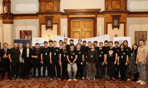 <span class="title-highlight">Cum putem crește campioni </span>| 20 de tineri români care se pregătesc de Campionatul European de Securitate Cibernetică