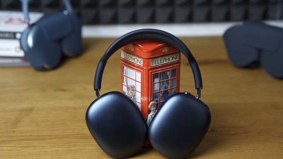 REVIEW Alternativa perfectă pentru AirPods Max 2 vine chiar de la Apple