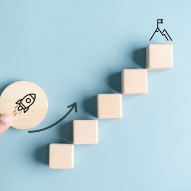 Cum ajută programul de facturare SmartBill startup-urile să economisească timp și să scaleze mai rapid