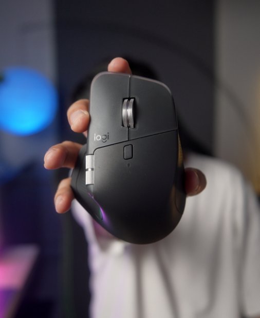 Merită să dai 650 de lei pe Logitech Mx Master 4? Review după mai bine de 6 luni de utilizare