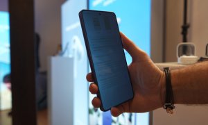 Funcția Privacy Display de la Samsung ar putea ajunge pe viitoarele flagship-uri Honor și Xiaomi