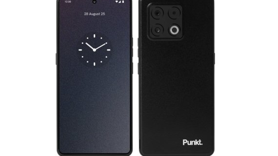 Punkt. MC03 este un smartphone proiectat în Elveția și asamblat în Germania. Promite suvernaitatea datelor