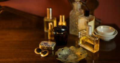 Cum să alegeți un parfum cu personalitate pentru uz zilnic sau ocazii speciale