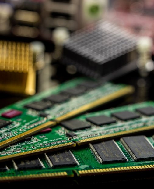 Valve avertizează că prețurile memoriei RAM și ale SSD-urilor vor continua să crească