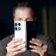 REVIEW Motorola Razr Fold: nu e cel mai subțire și nici cel mai ușor, dar e cel mai bun pliabil?