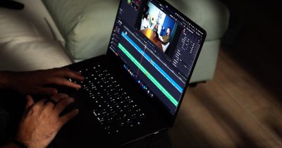 Apple urmează să lanseze un MacBook cu ecran OLED tactil. Calendarul lansărilor din următorul an