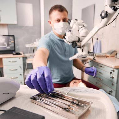 Cum deschizi un cabinet stomatologic competitiv în 2026: investițiile care contează cu adevărat
