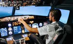 Aviația spre destinația AI: poate inteligența artificială să țină pasul cu o industrie în care nu e loc de greșeală?