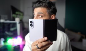 REVIEW Samsung Fold 8: pliabilul care schimbă formula, dar rămâne prea scump