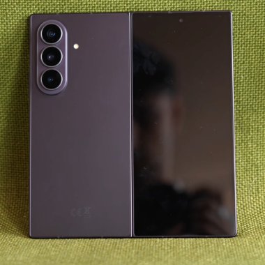 REVIEW Samsung Galaxy Z Fold8 Ultra are concurență serioasă. Poate câștiga?