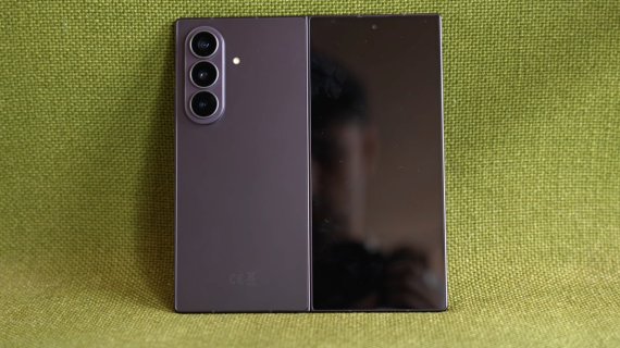 REVIEW Samsung Galaxy Z Fold8 Ultra are concurență serioasă. Poate câștiga?
