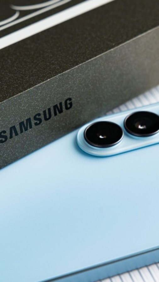 Samsung Galaxy S27 Ultra: baterie mai mare și design, în sfârșit, diferit