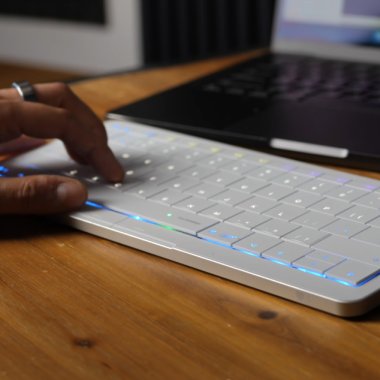 REVIEW Clevetura CLVX S - tastatura pe care ar fi trebuit să o construiască Apple
