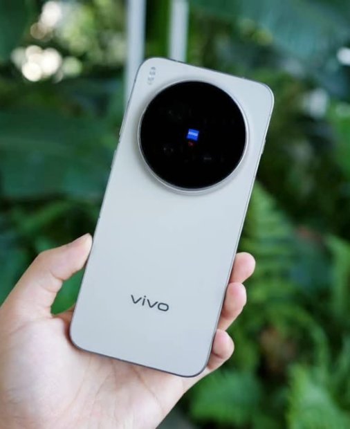 vivo X500 ar putea fi cel mai bun telefon pe care nu-l vom vedea în România