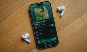 Spotify introduce eticheta AI Persona pentru a demarca mai clar "artiștii" realizați cu inteligență artificială