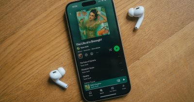 Spotify introduce eticheta AI Persona pentru a demarca mai clar "artiștii" realizați cu inteligență artificială