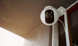 Cum alegi camere supraveghere wireless pentru afacerea ta?
