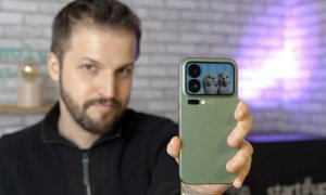 Xiaomi pregătește Smart privacy display, la fel ca Samsung, pe viitoarele Xiaomi 18 Pro și Pro Max