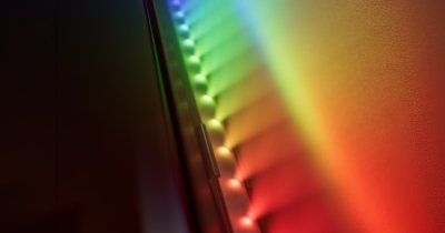 Philips Hue adaugă noi funcții inteligente dispozitivelor de iluminare și se integrează cu Sonos