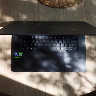 Laptop cu GPU dedicat pentru facultate: modă sau necesitate?