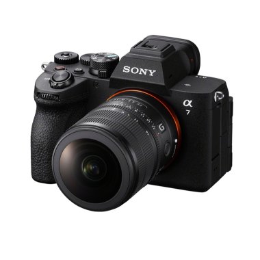 Sony lansează primul obiectiv fisheye de 8 mm-14 mm pentru camere full-frame