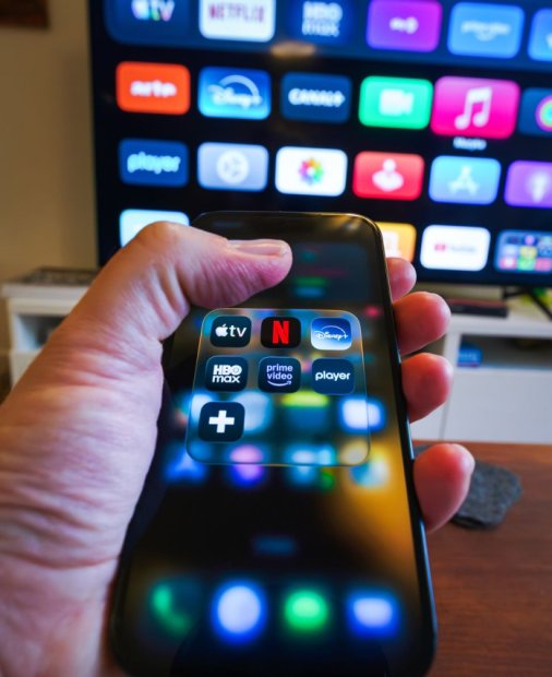Apple TV a venit în România: uite ce seriale trebuie să vezi