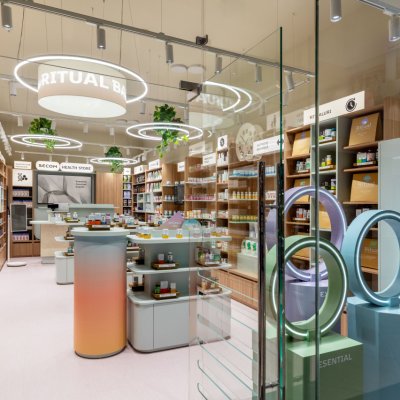 Secom transformă rețeaua proprie de retail în Secom Health Store: peste 1000 de produse laolaltă în spațiile rețelei de wellbeing