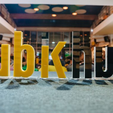 Rubik Hub deschide înscrierile pentru Acceleratorul MVP. Posibilitate de investiție de 150.000 de euro de la Nucleo Ventures