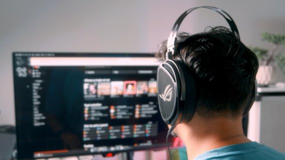 REVIEW ROG Kithara: căști de gaming care sună ca pentru <span class="title-highlight">audiofili</span>