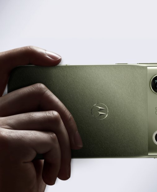 Motorola Signature 27 e primul telefon cu Snapdragon 8 Elite Extreme Gen 6 și un design diferit