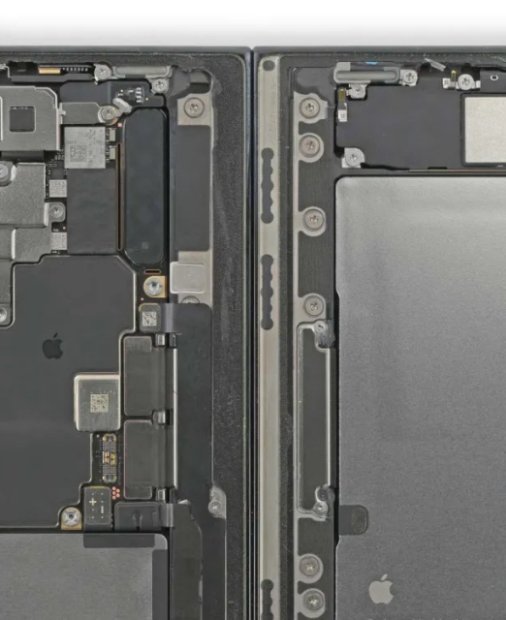 iPhone Duo este cel mai reparabil telefon pliabil, dar cu o problemă la ecran