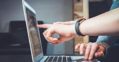 eLearning România ajunge la a treia ediție: cum îmbinăm educația digitală cu AI-ul